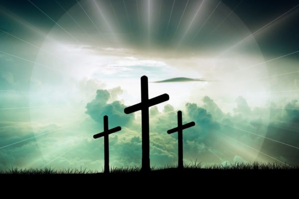 cross-2713356_1920-600x400  