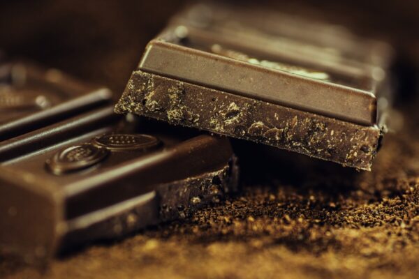 chocolate-183543_1280-600x400  